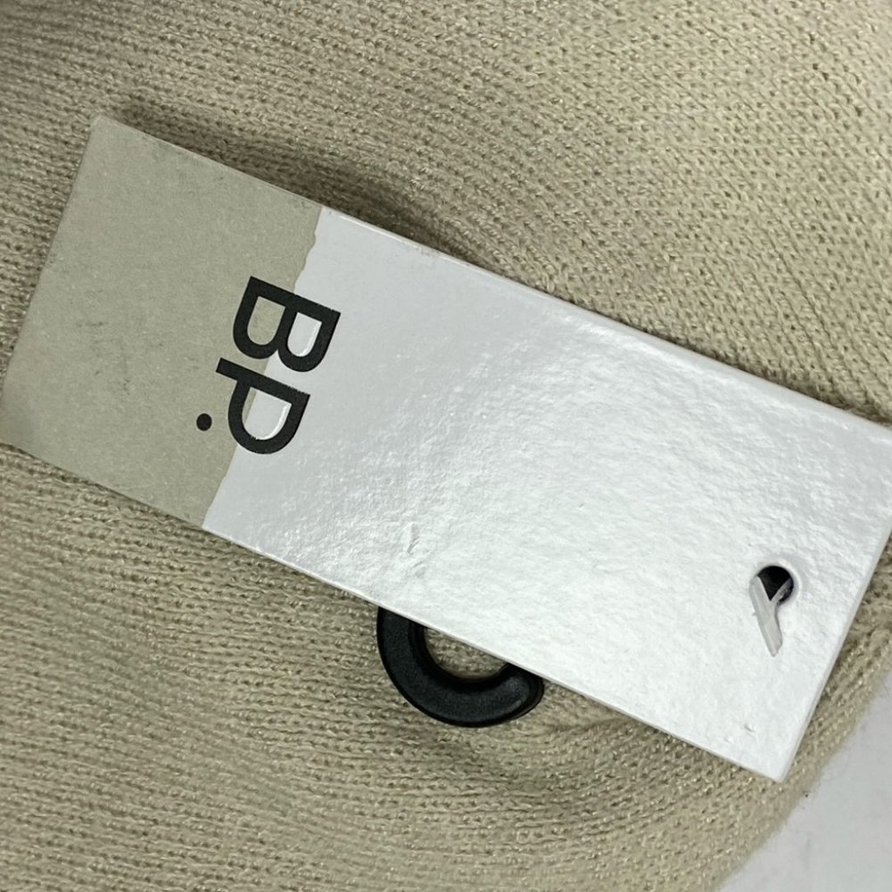NWT Nordstrom BP Tan Beige Ribbed Knit Beanie Toque Hat Minimalist New With Tags - Picture 6 of 6